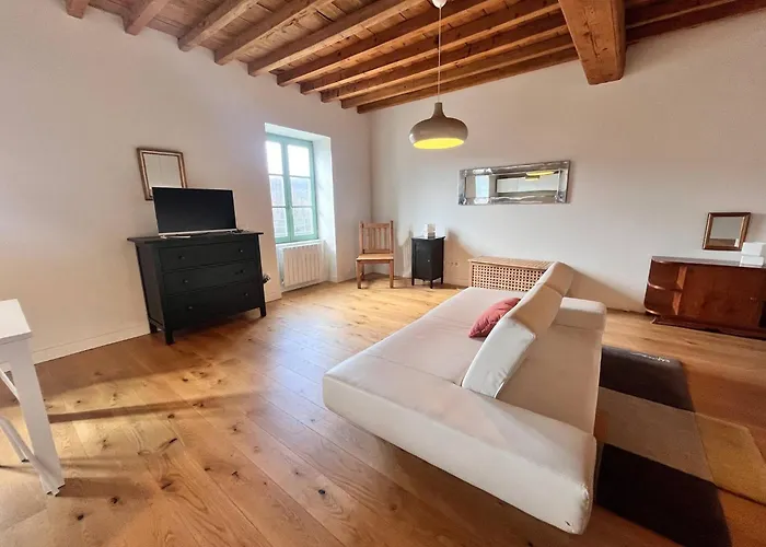 Comptoir Apartamento Sault-Brenaz