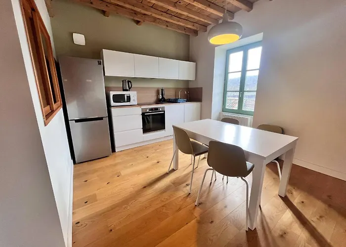 Apartment Comptoir Sault-Brenaz